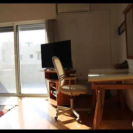 Ensuite By The Beach, Entire Independent Unit Gæstehus